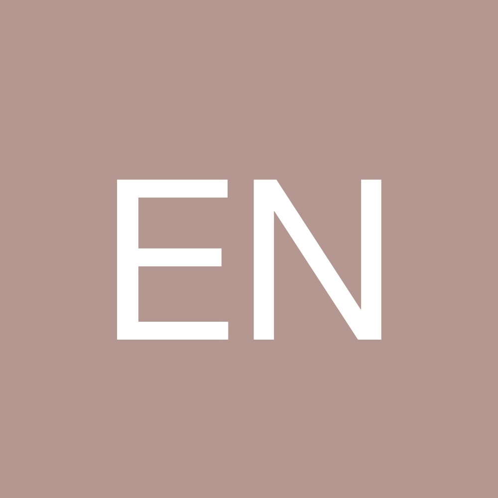 Meet your Posher, Emalie